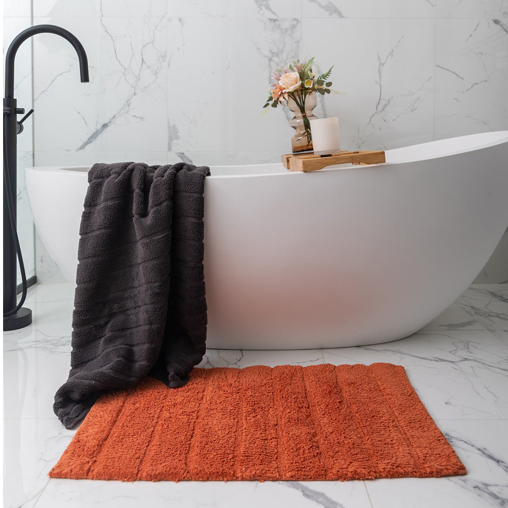 Cooper Plain Tufted Bath Mat - Rust