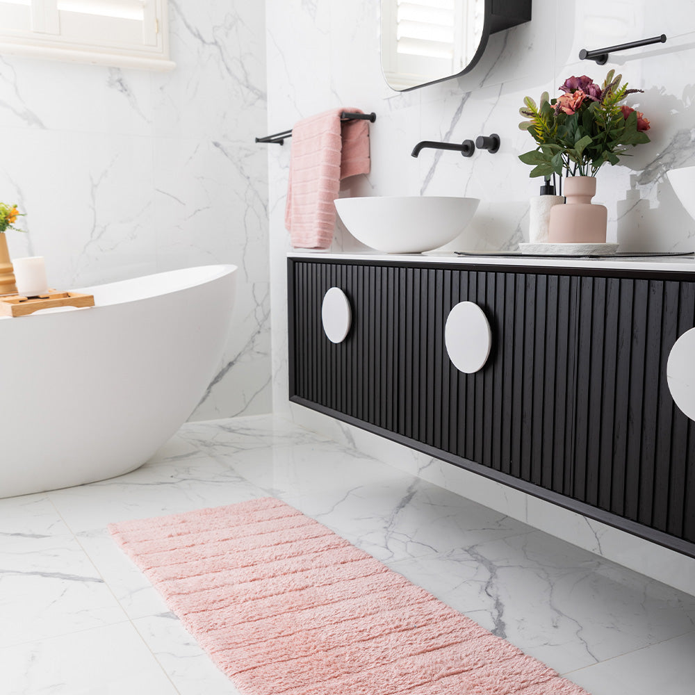Cooper Plain Tufted Bath Runner - Blush
