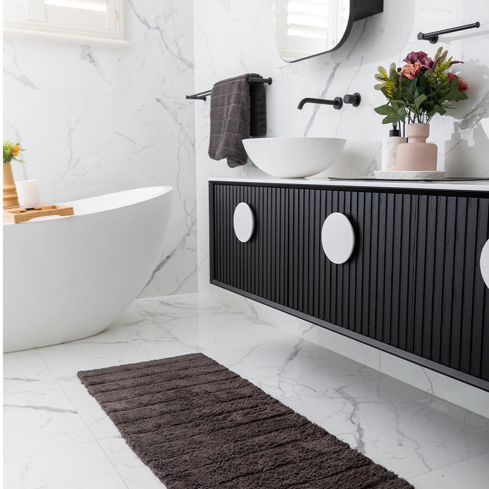 Cooper Plain Tufted Bath Runner - Charcoal