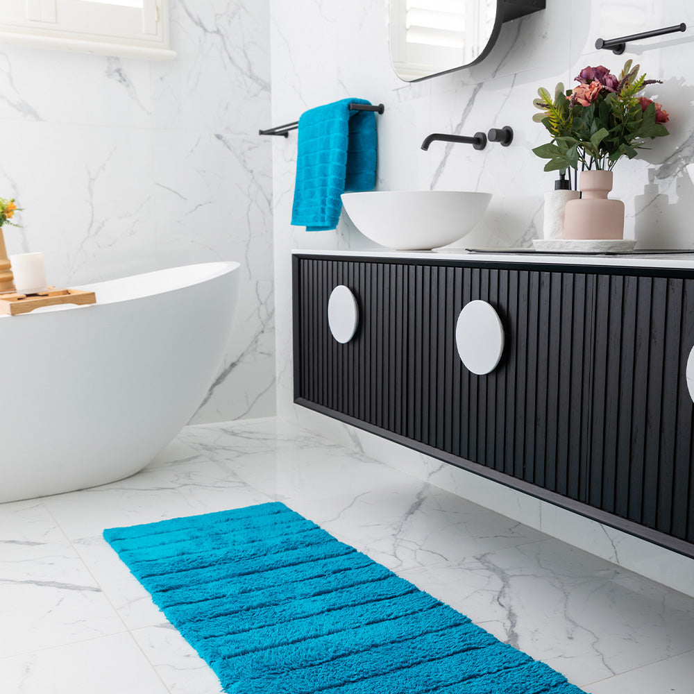 Cooper Plain Tufted Bath Runner - Peacock Blue
