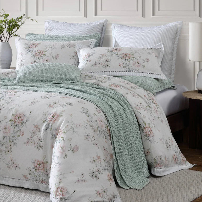 Private Collection Liyana Frost Quilt Cover Set