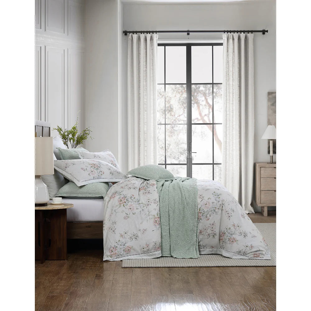 Private Collection Liyana Frost Quilt Cover Set