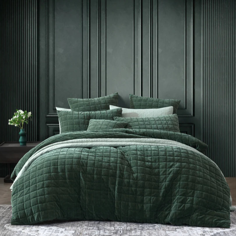 Platinum Collection Apollo Quilt Cover Set - Cilantro