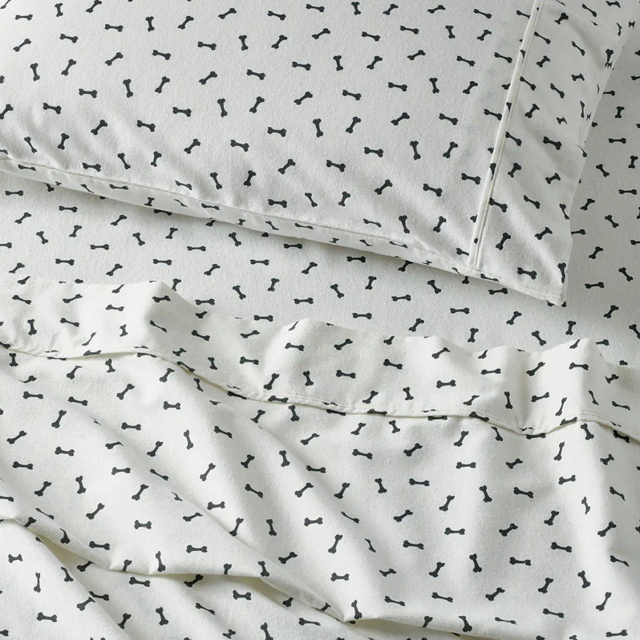 Zoomed in shot of Bones Flannelette Sheets