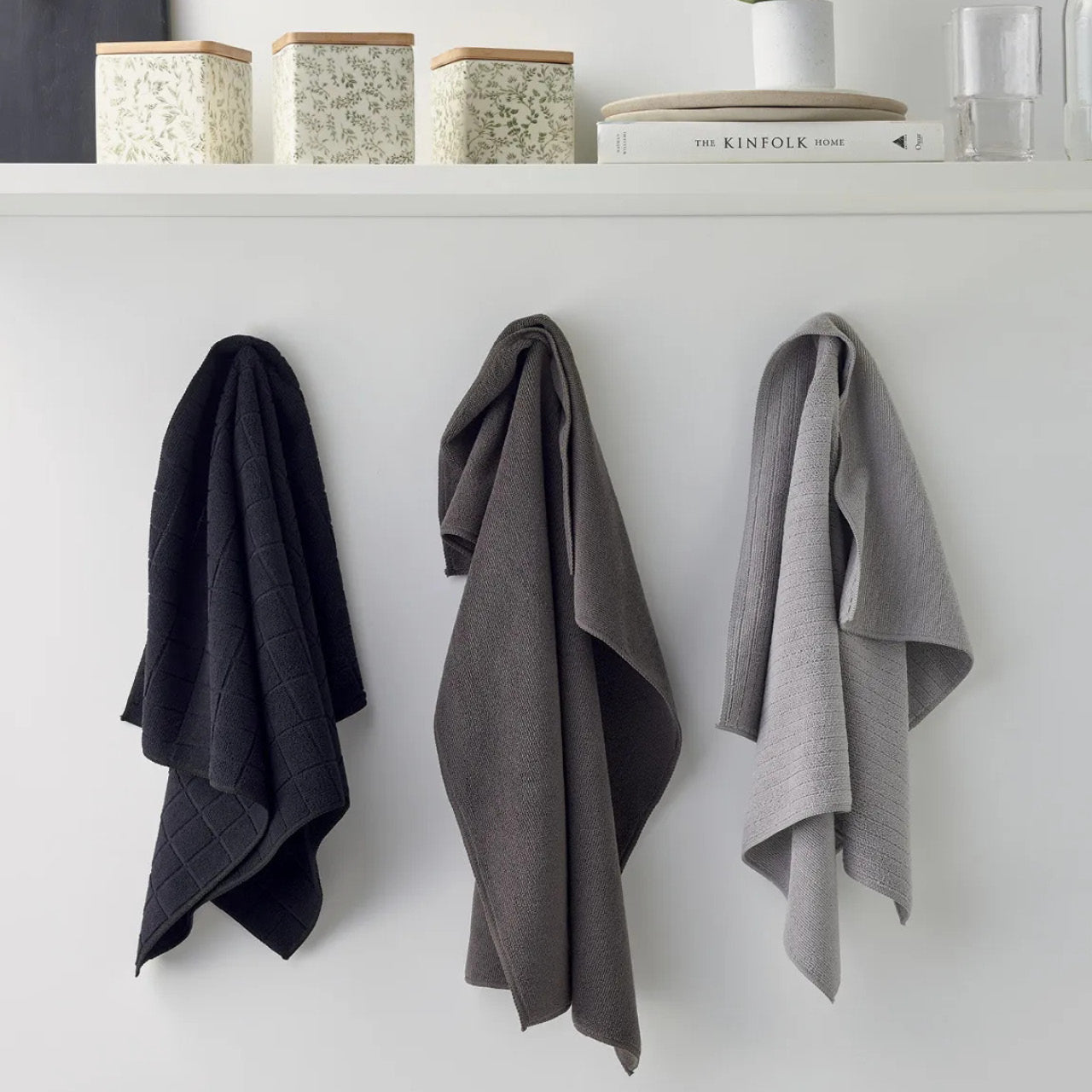 Microfibre Tea Towels Charcoal hanging up