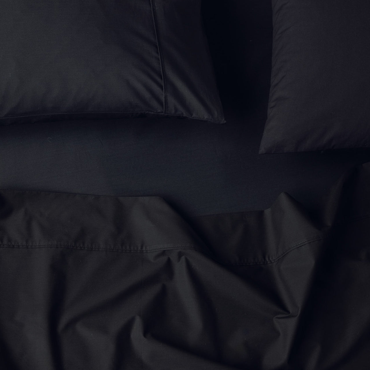 Close up shot of Premium Percale Black Sheets