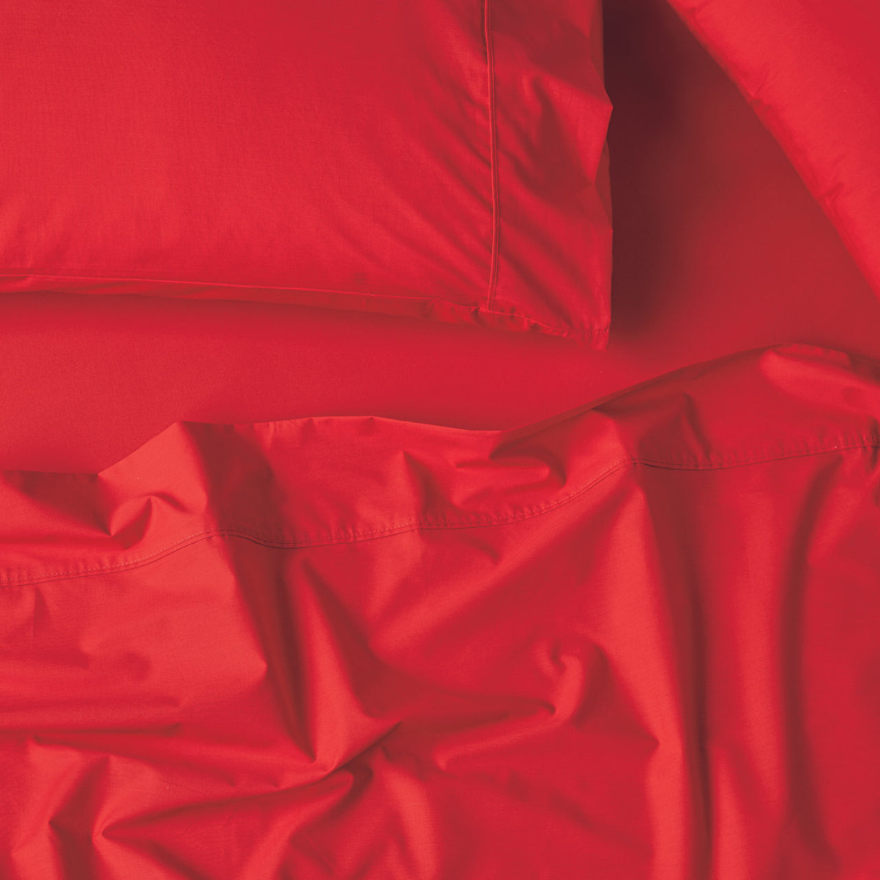 Close up shot of Premium Percale Flame Sheets