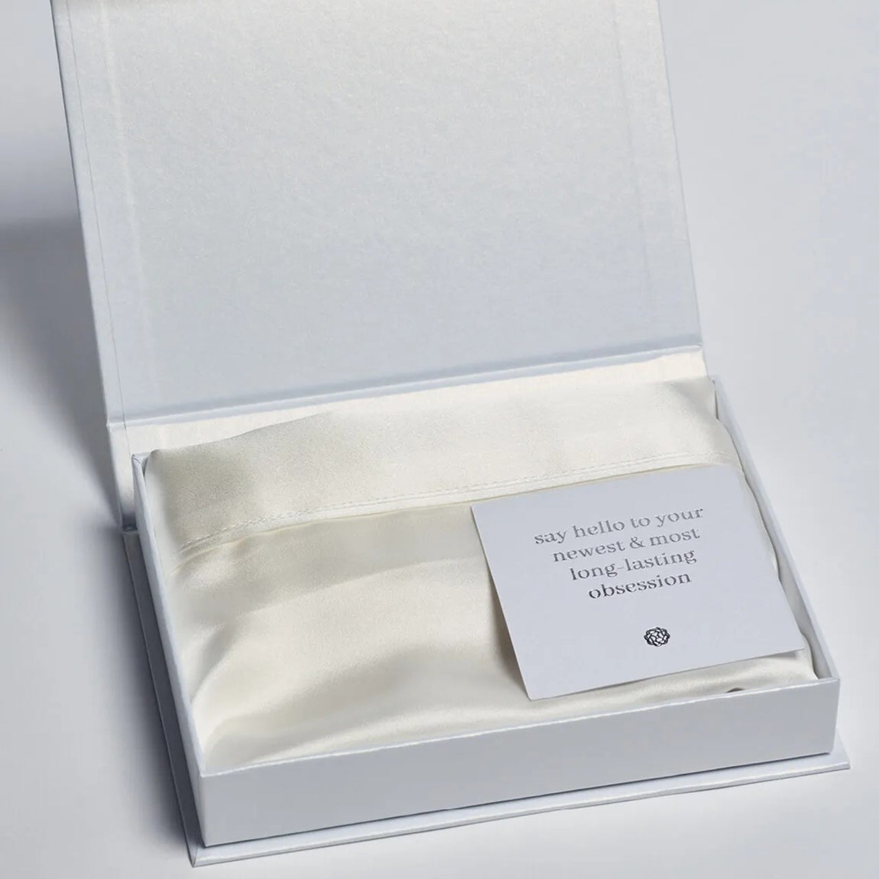 Silk Royale Pillowcase White in box in card with card