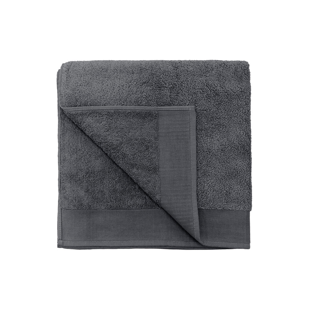 Aria Towel Collection