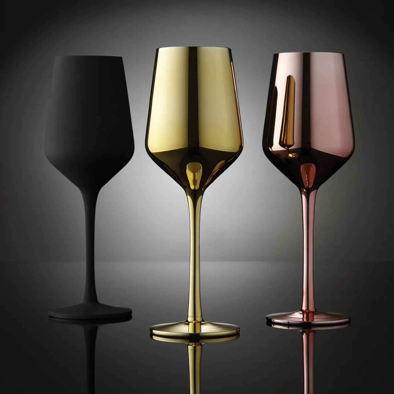 Group shot of Aurora Wine Glasses